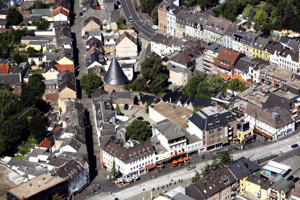 bus mieten mönchengladbach deutschland